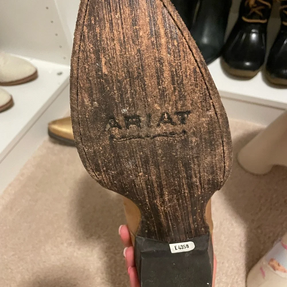Gold Ariat Boots - Picture 6 of 7